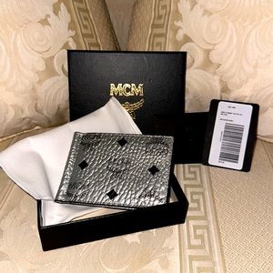 MCM MONEY CLIP CARD HOLDER used 2 times looks like new